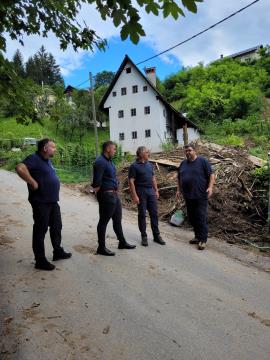 Ogled plazu pri rudarski hiši v Idriji